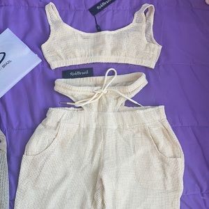 Women’s  creme set